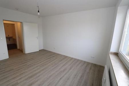 RESERVIERT! renovierte 3-Zimmer-Wohnung - nur mit Wohnberechtigungsschein (WBS) für 3 - 4 Personen (Wohnungen Duisburg) - Photo 2