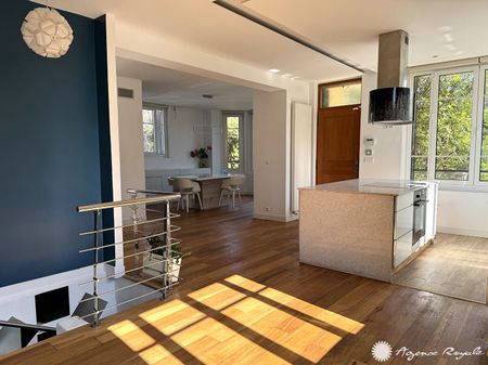 Location Maison 8 pièces 206m² LE PECQ 78230 - Photo 4