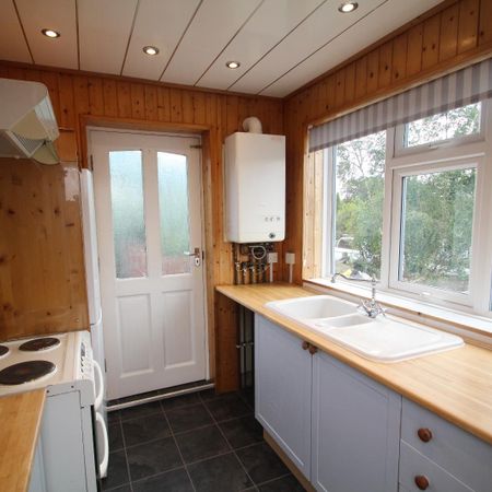 2 bedroom house to rent - Photo 3