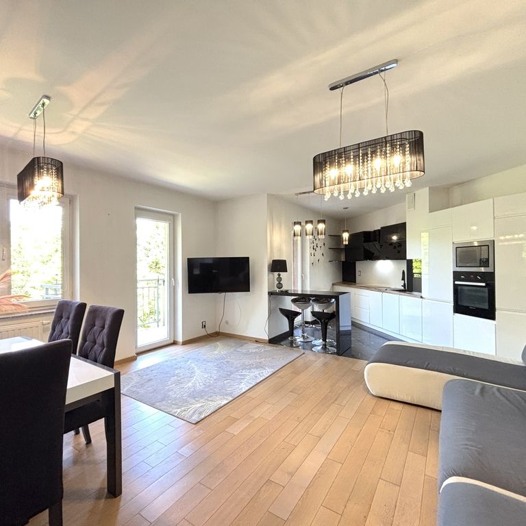 NOWA CENA! ZALESIE! 4 POKOJE! GARAŻ I KOMÓRKA! - Photo 1