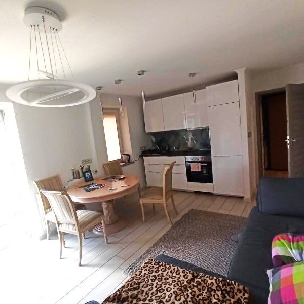 Stare Miasto, 2 pokoje, duży balkon. Polecam. - Photo 1