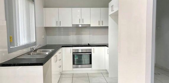 Campbelltown - Photo 2