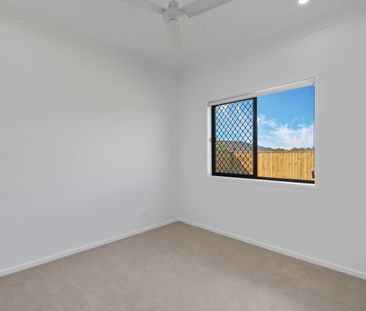 FAMILY 4 BED HOUSE IN COVELLA ESTATE, NEXT TO PARK. $660/W UNTIL 2/... - Photo 2