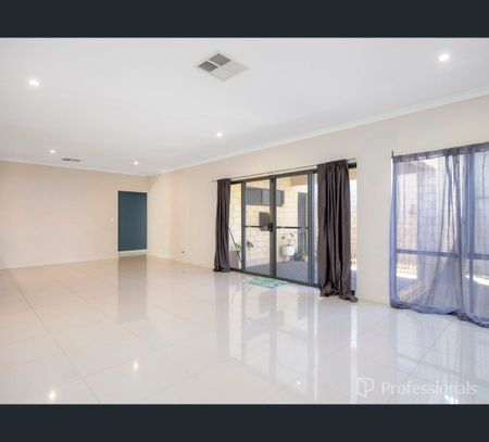 38A Beechboro Road, Bayswater, WA 6053 - Photo 2