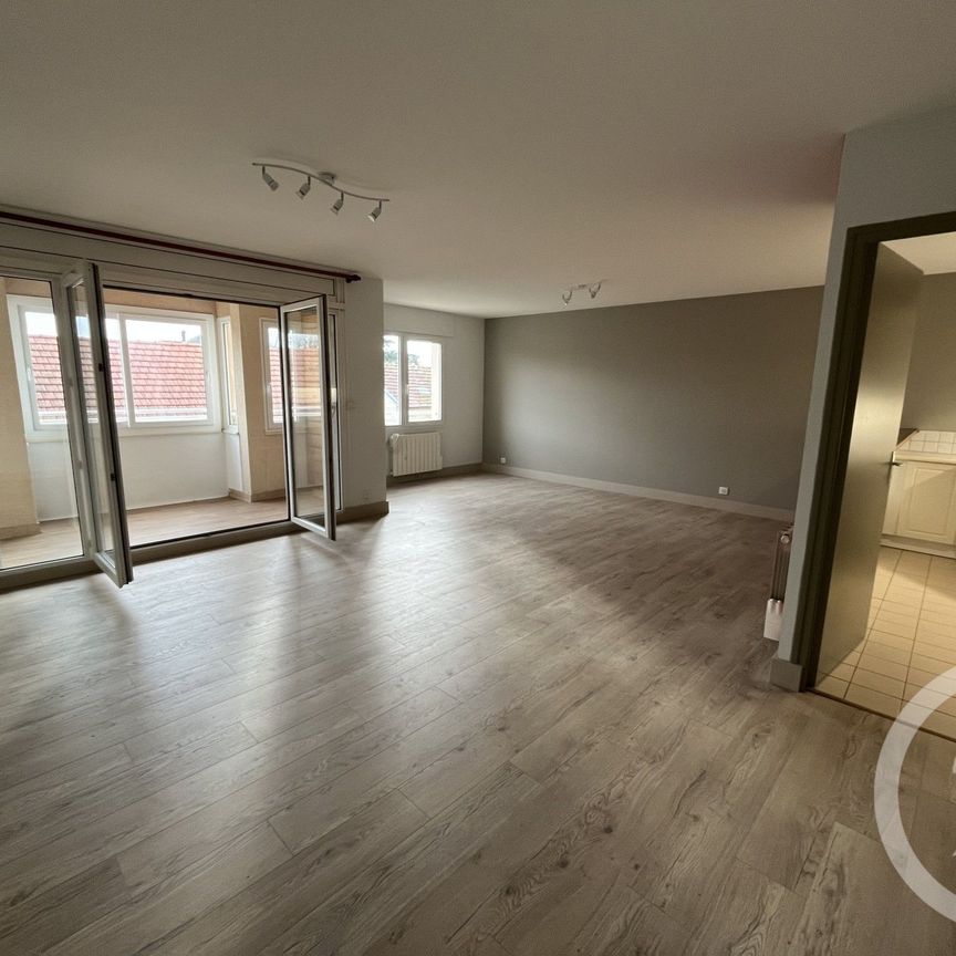 Location Appartement 4 pièces 88m² BEUZEVILLE 27210 - Photo 1