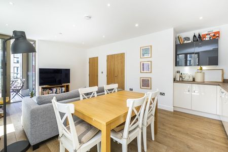 2 bedroom apartment to rent - Photo 3