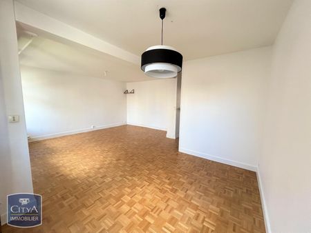 Location Appartement 4 pièces 72m² LE MANS 72000 - Photo 3