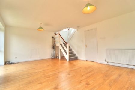 3 bedroom end terraced house to rent, - Photo 5