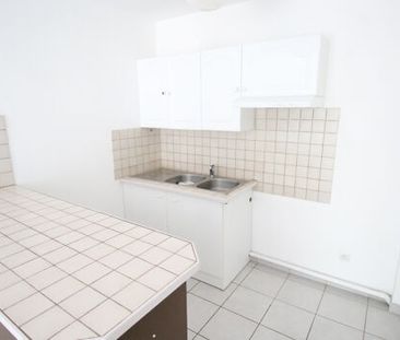 Appartement 3 pièces 54m2 REIMS 720 euros - Photo 3