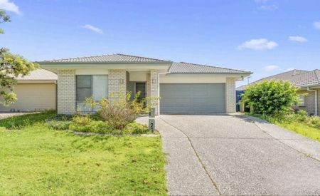 26 Capricorn Circuit, North Lakes - Photo 2