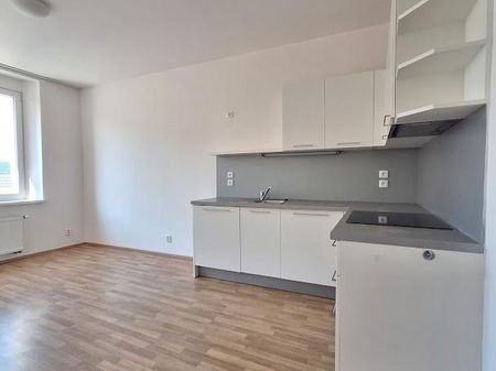 Pronájem bytu 2+kk 51 m2 - Fotografie 2