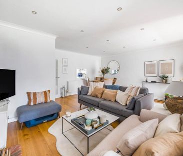 3 bedroom terraced house to rent - Photo 3