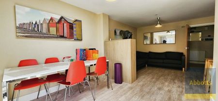 Riverside Place, Colchester - Photo 4