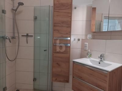 STILLVOLLE ELEGANZ MIT VORGARTEN - Photo 3