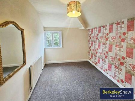 Red Cat Lane, Burscough, Ormskirk, L40 - Photo 4