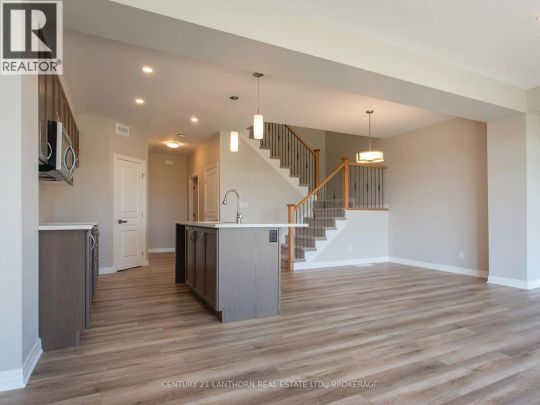 314 HOLDEN STREET - Photo 1