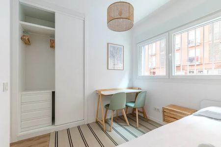 Calle de Teruel, Madrid, Community of Madrid 28020 - Photo 2