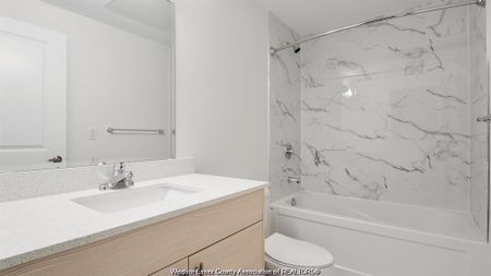 For Lease - 1675 BANWELL Unit# 309, Windsor, Ontario - Photo 5