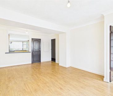 2 bedroom link detached house to rent - Photo 1