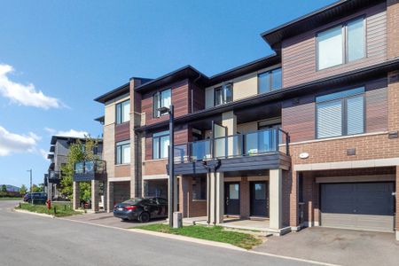 For Lease - 590 NORTH SERVICE Road Unit# 59, Hamilton, Ontario - Photo 3