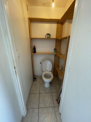 Location Appartement 2 pièces 40m² ROMANS SUR ISERE 26100 - Photo 5