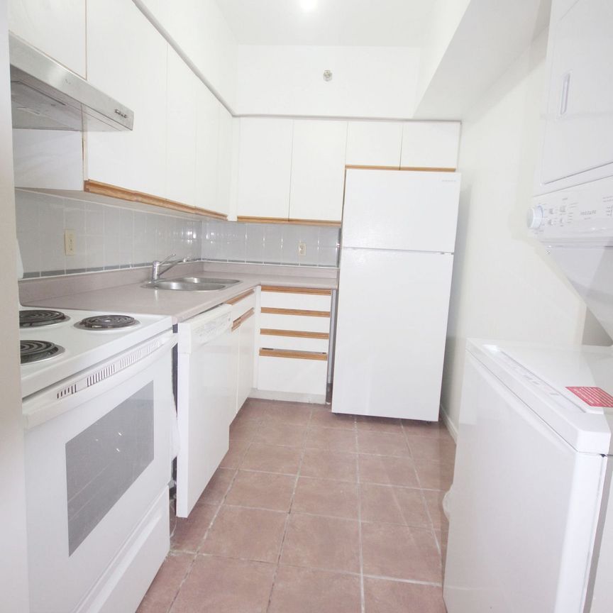 For Lease - 5800 Sheppard Avenue Unit# 218, Toronto, Ontario - Photo 1