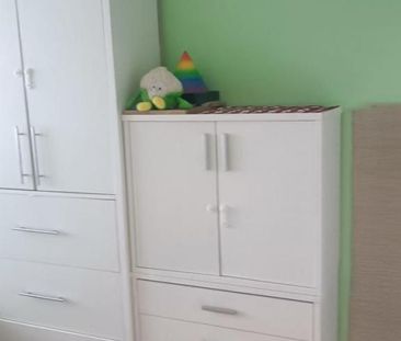 Pronájem bytu pokoj 23 m2 - Fotografie 2