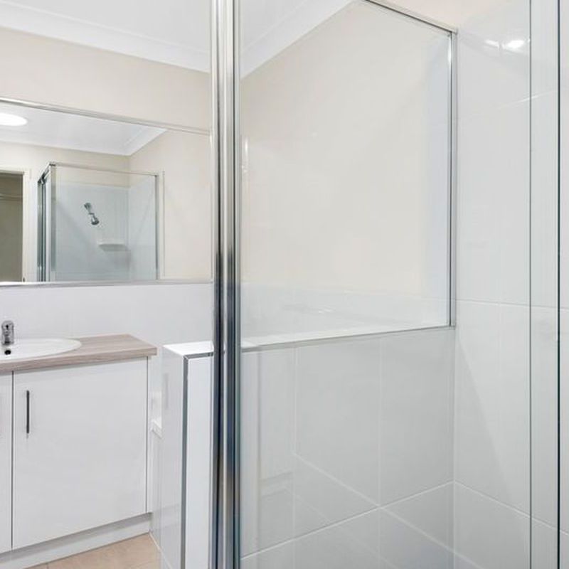 Conveniently located - Photo 1