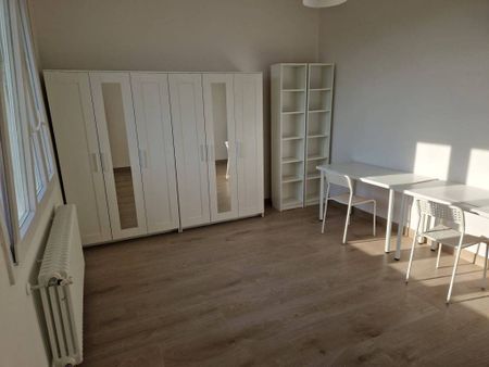 CAMERA SINGOLA, ad.ze Via San Felice, centro storico - Photo 3