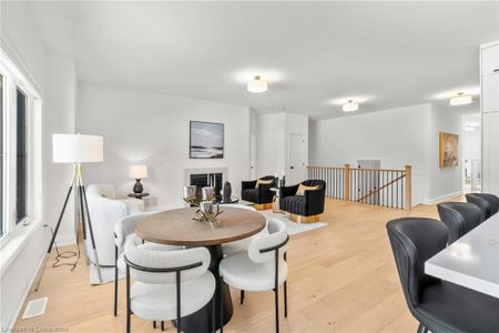 For Lease - 4 Santa Barbara Lane, Halton Hills, Ontario - Photo 3