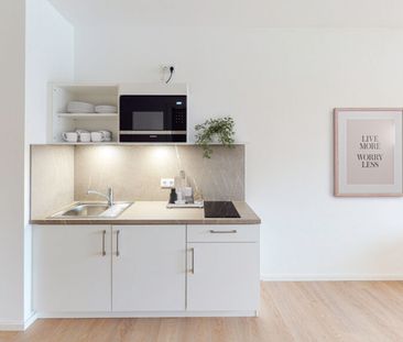 Teilmöbliertes 1-Zimmer-Apartment mit Einbauküche und Balkon - Photo 3
