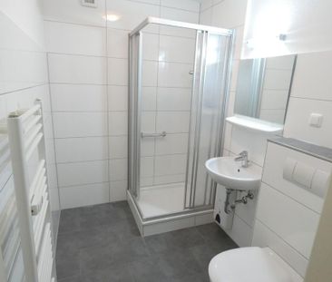 ***Top Lage Heimaterde! Single-EG-Wohnung mit Dusche und Terrasse!*** - Photo 1