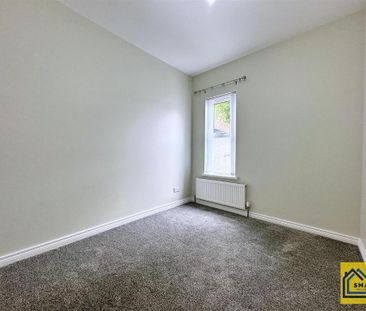 18 Victoria Avenue, Belfast, BT4 1QY - Photo 5