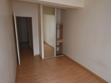 Location Maison 3 pièces 47 m2 à Laroque-d'Olmes - Photo 4