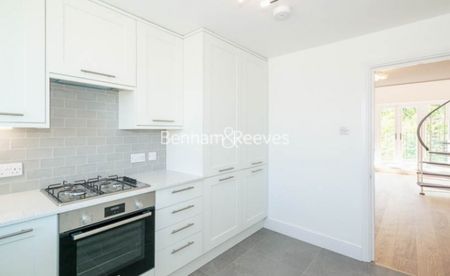 2 Bedroom flat to rent in Parkhill Road, Belsize Park, NW3 - Photo 5