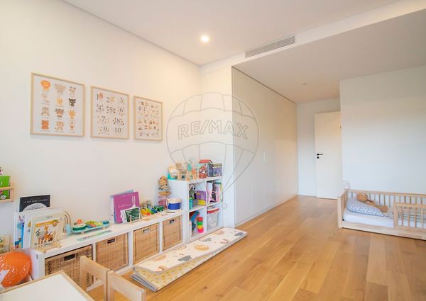 Apartamento T4 em Lisboa