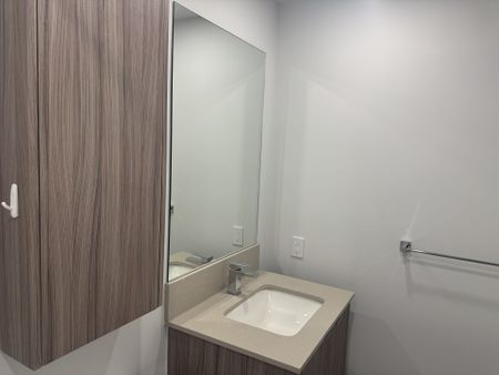 For Lease - 4130 Parkside Village Drive Unit# 2809, Mississauga, Ontario - Photo 2