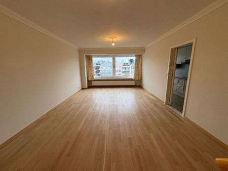 Te huur: leuk 2-slaapkamerappartement op het Leopold I-plein (“Het Paard”) – Oostende. - Foto 3
