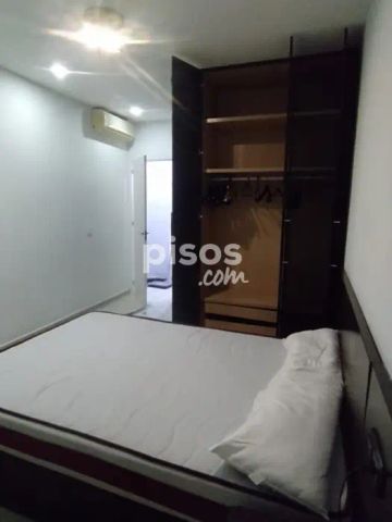 Piso en alquiler en Centro - Photo 4