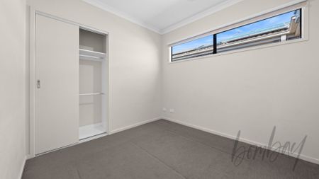 Charming 3-Bedroom, 2-Bathroom Home with Low-Maintenance Yard and Modern Amenities for Rent! - Photo 2