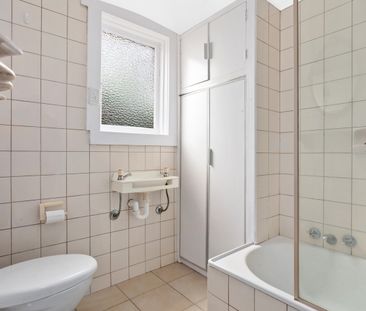 Charming Family Home Full of Character! - Photo 2