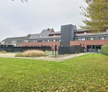 Gezellig appartement in het centrum met 1 slaapkamer. - Photo 1