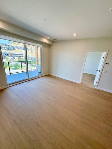 Fifth Floor at ZARA 1 - Photo 3