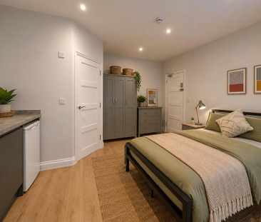 1 bedroom in a house share to rent - Photo 1