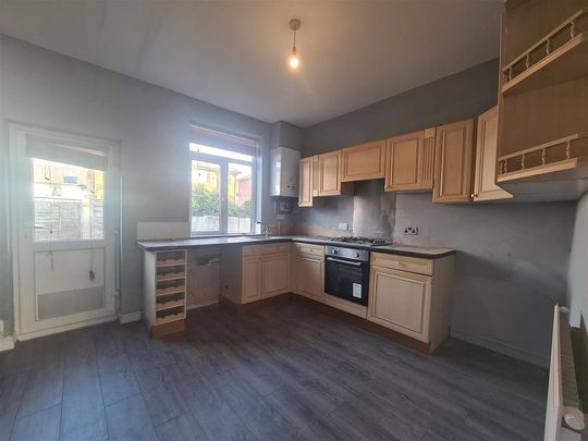 2 bedroom terraced house to rent - Photo 1