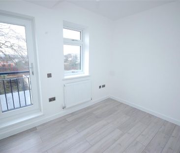 2 bedroom maisonette to rent - Photo 5