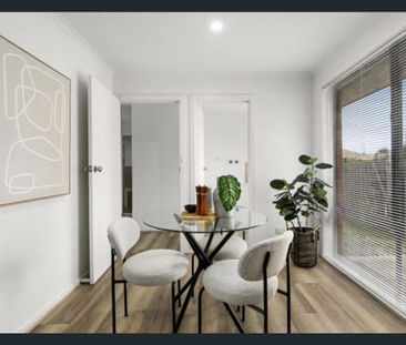 Perfect Start Up Or Downsizer - Photo 3