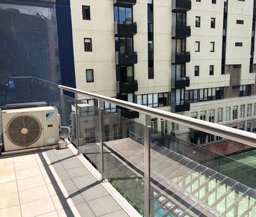 807/668 Bourke Street - Photo 3