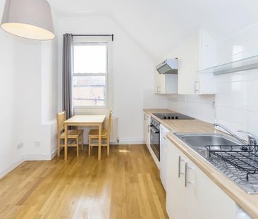 1 bedroom flat to rent - Photo 6