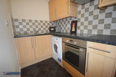 1 bedroom flat to rent - Photo 4